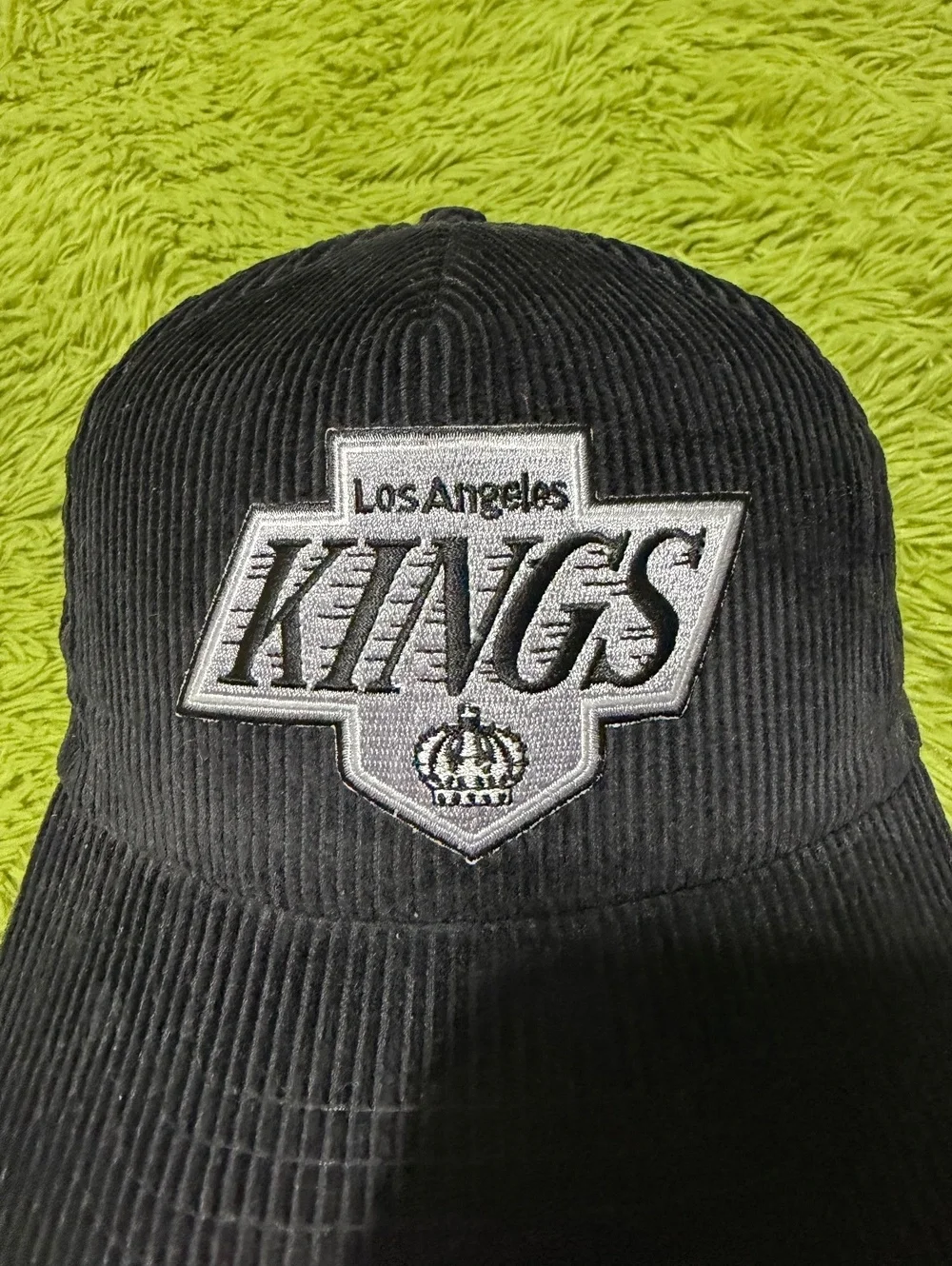 Vintage NHL Los Angeles Kings Corduroy Black SnapBack Hat